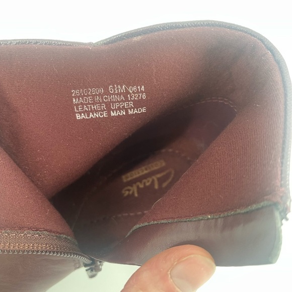 Clarks Halia Perch Burgundy Leather Ankle Booties 6.5M Comfy Red Boots  (SB4#5) - Picture 4 of 6